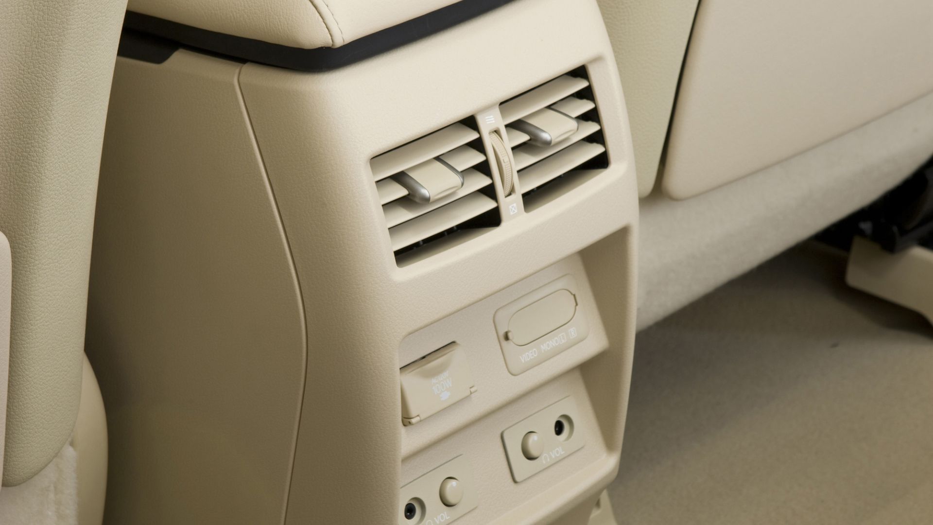 2010 Lexus RX Interior Photos