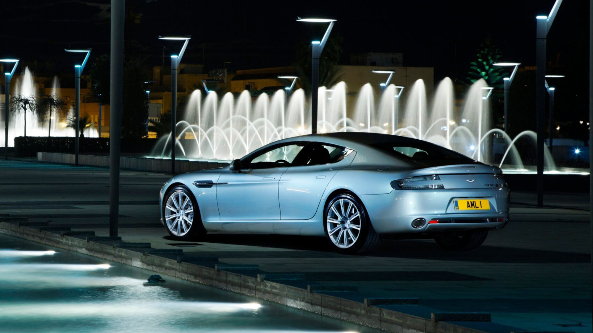 2011 Aston Martin Rapide Exterior Photos