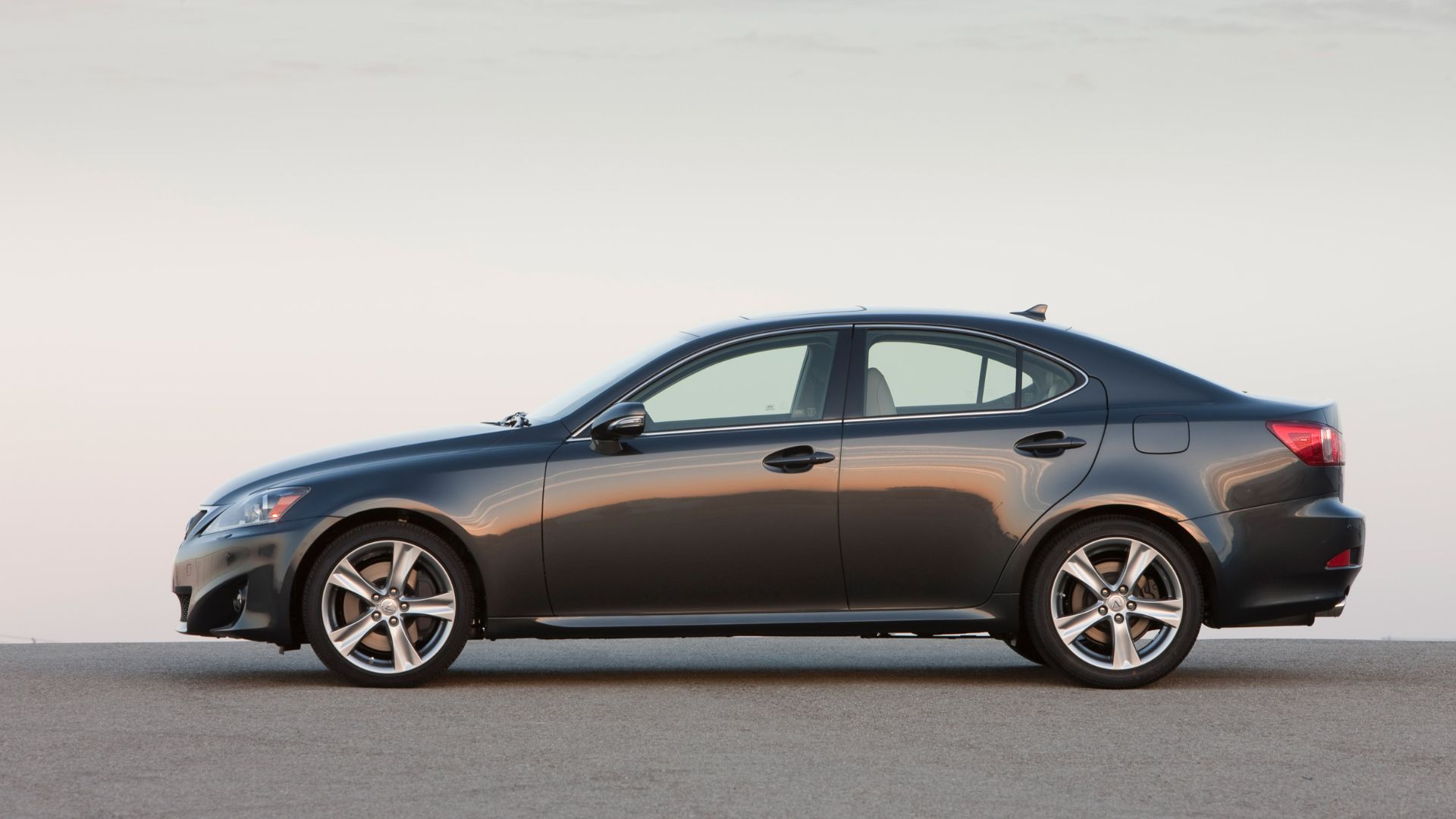 2011 Lexus IS Pricing, Photos & Specs