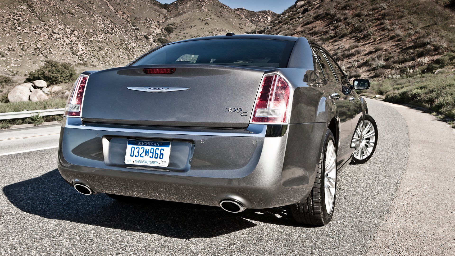 2012 Chrysler 300 Pricing, Photos & Specs