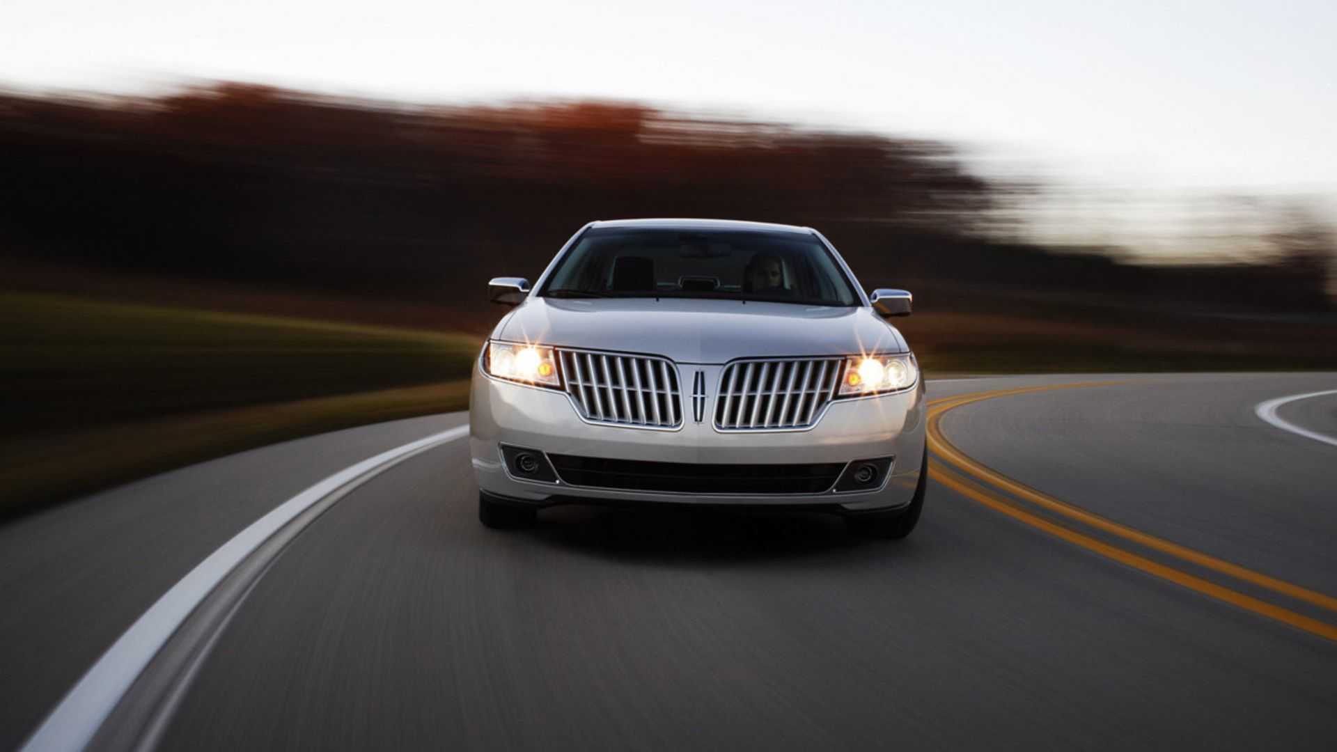 Lincoln's Rear Square The Most Powerful Lincoln Sedan Ever Made Left Us Just A Few Years Ago