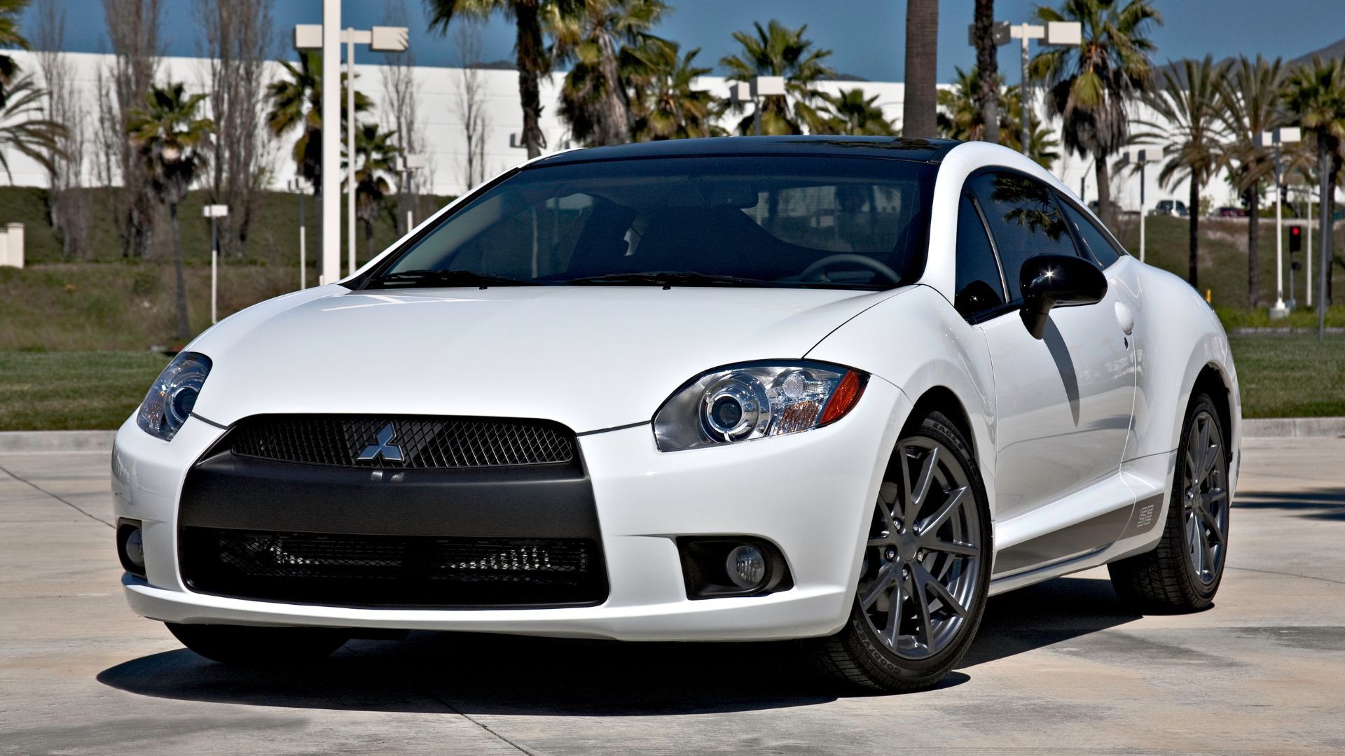 2010 Mitsubishi Eclipse Coupe Pricing, Photos & Specs