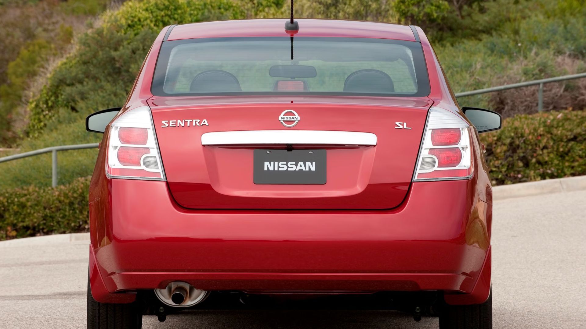 2012 Nissan Sentra Exterior Photos