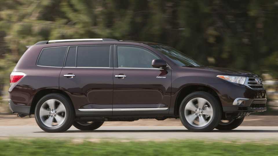 2012 Toyota Highlander Pricing, Photos & Specs