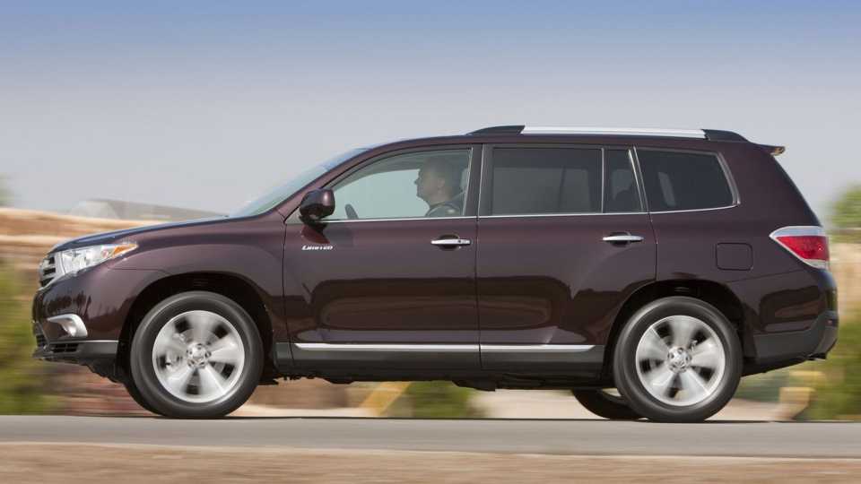 2012 Toyota Highlander Pricing, Photos & Specs