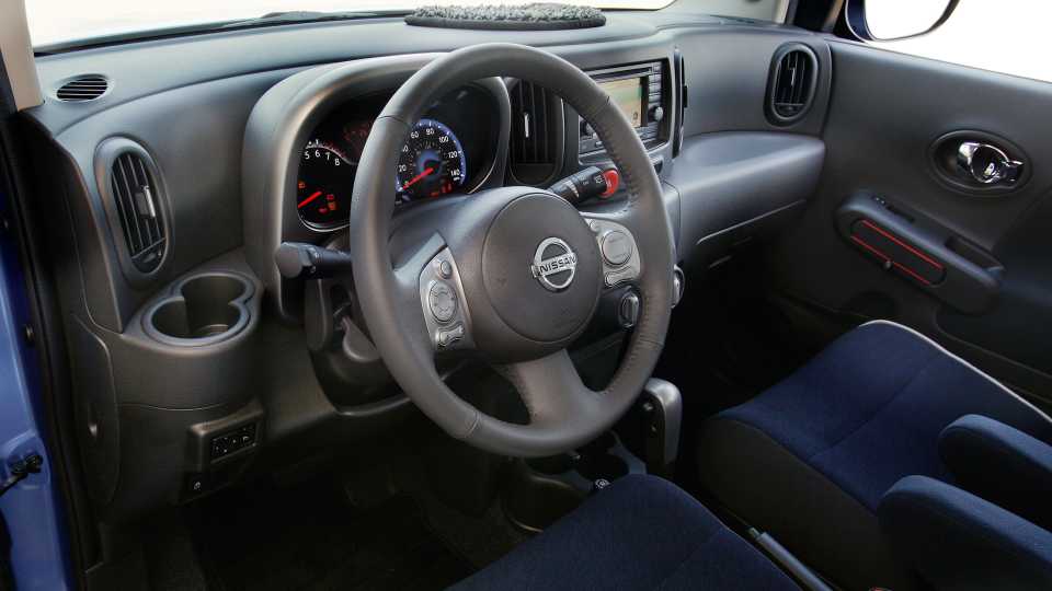 2012 Nissan Cube Pricing, Photos & Specs