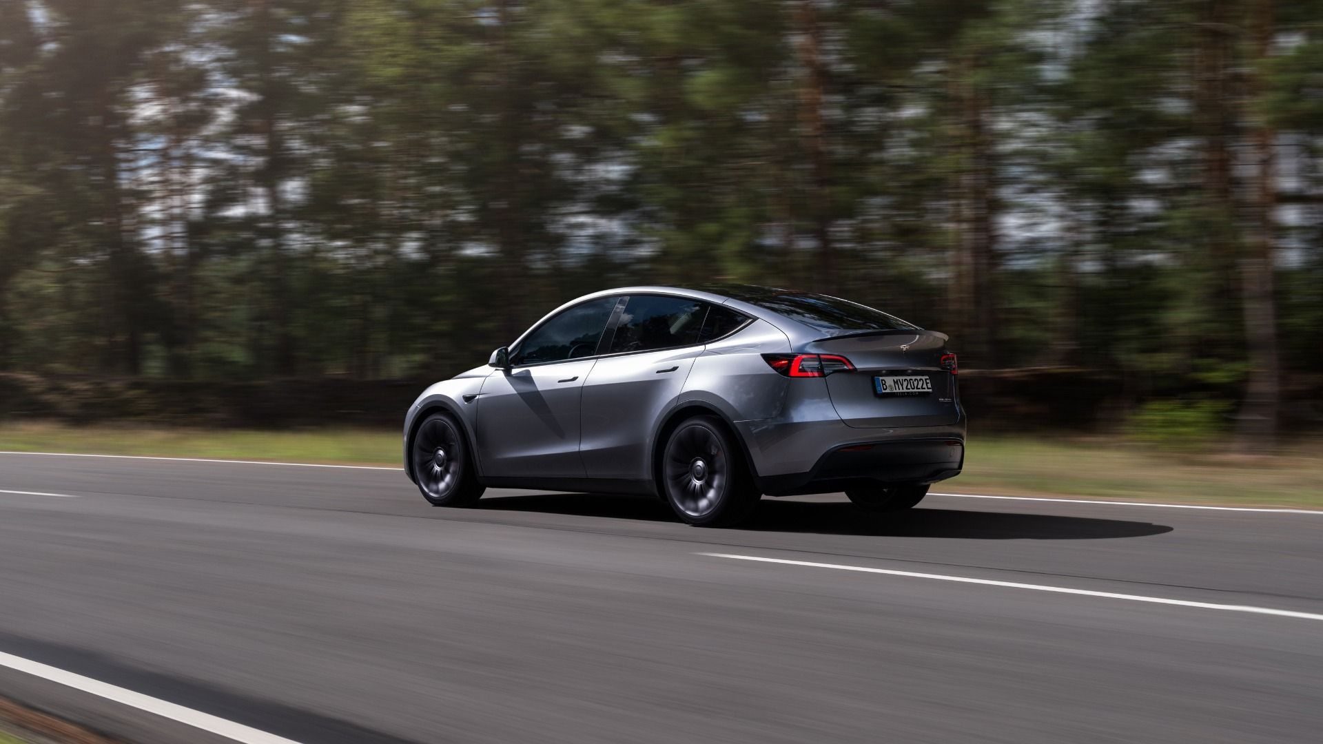 2023-2024 Tesla Model Y Exterior (22)