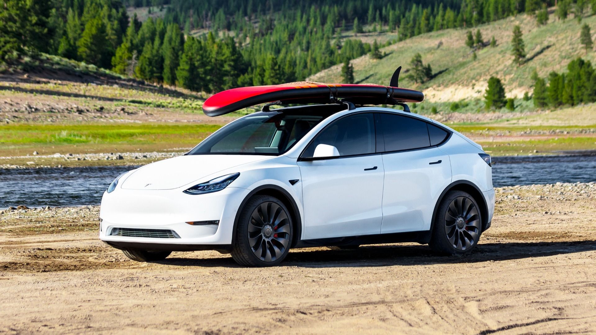 2023-2024 Tesla Model Y Exterior (24)