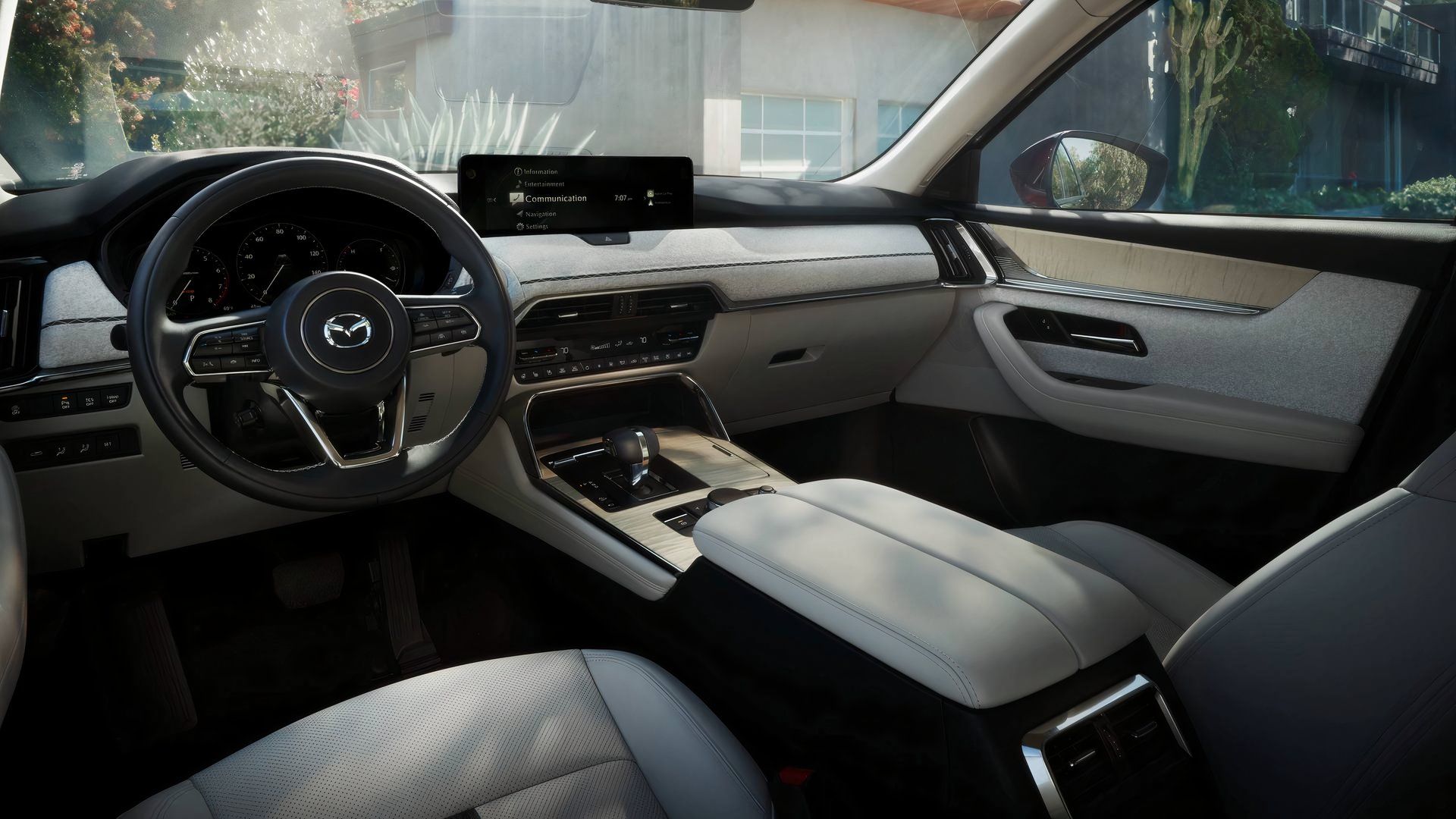 2024 Mazda CX-90 interior