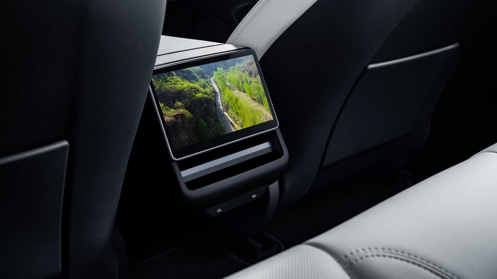 2024 Tesla Model 3 Photo Gallery: Interior and Exterior
