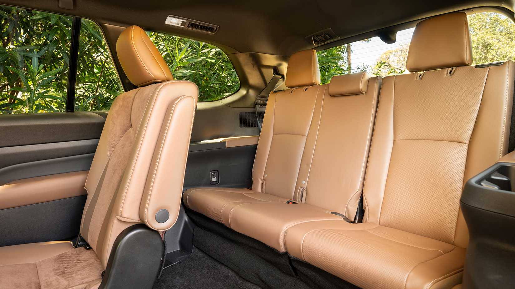 2024 Toyota Grand Highlander Images: Interior and Exterior Gallery