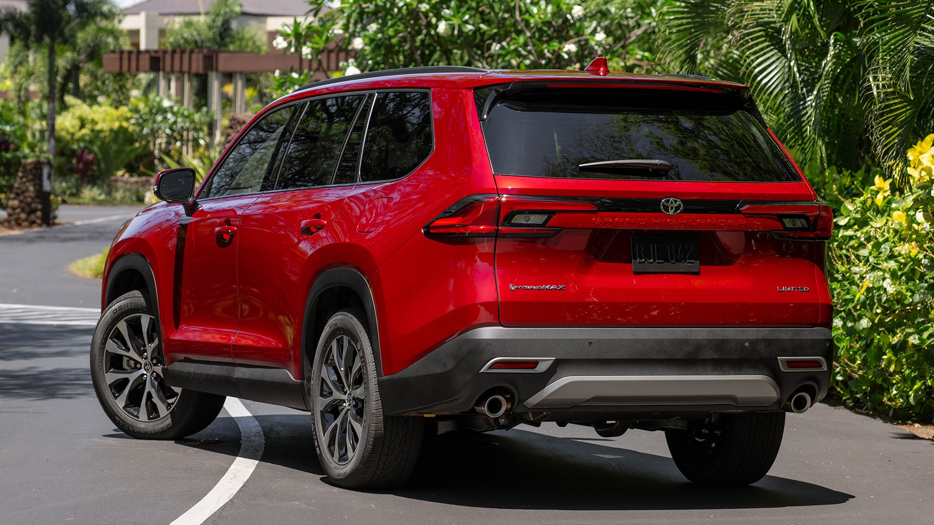 2025 Toyota Grand Highlander Pricing, Photos & Specs