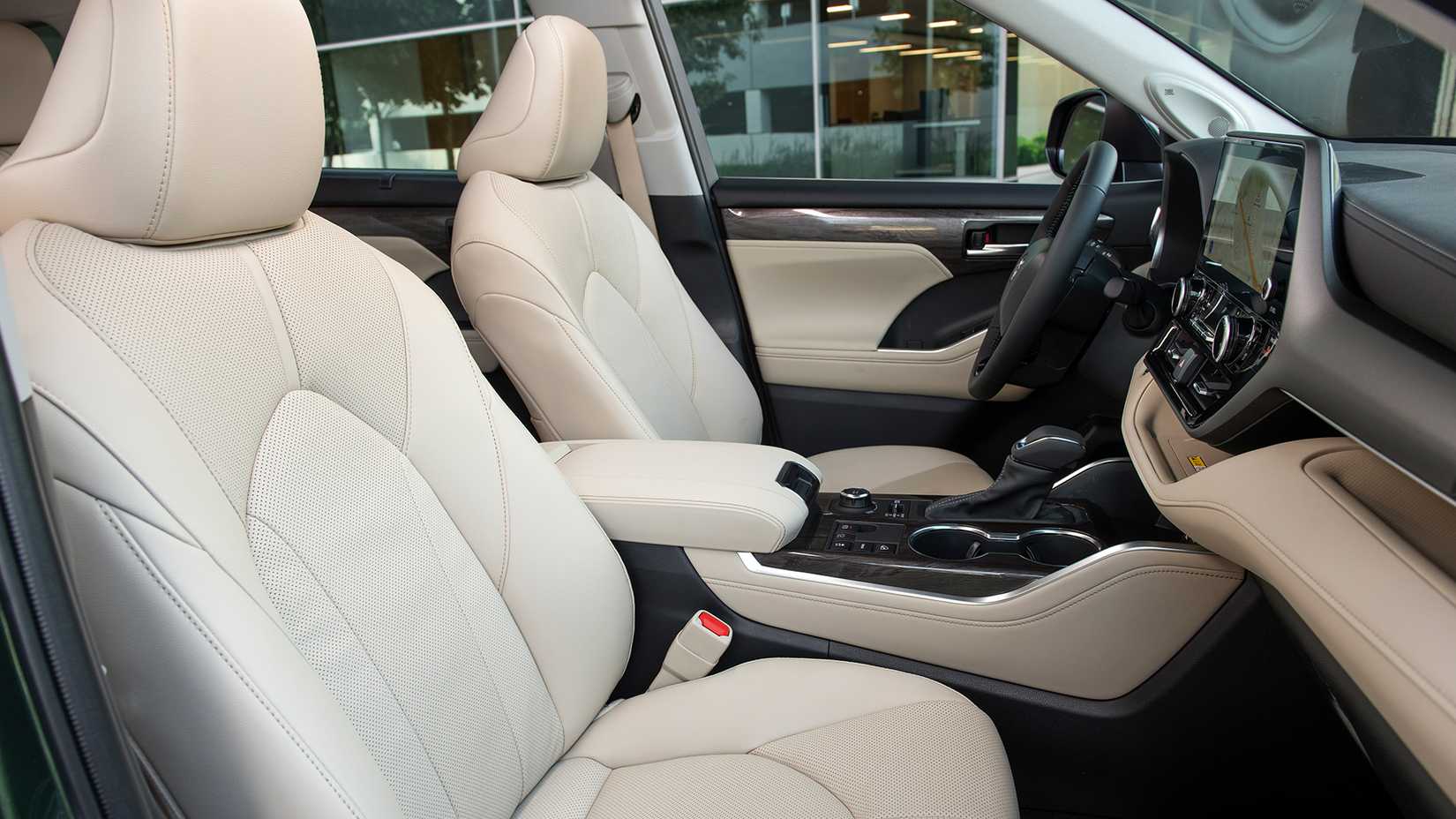 Highlander Images 2024 Toyota Highlander Images: Interior and Exterior Gallery