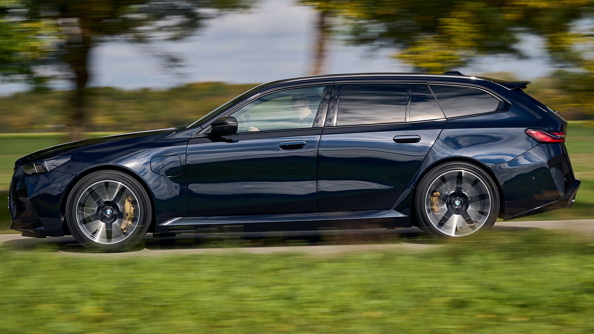 2025 BMW M5 Touring