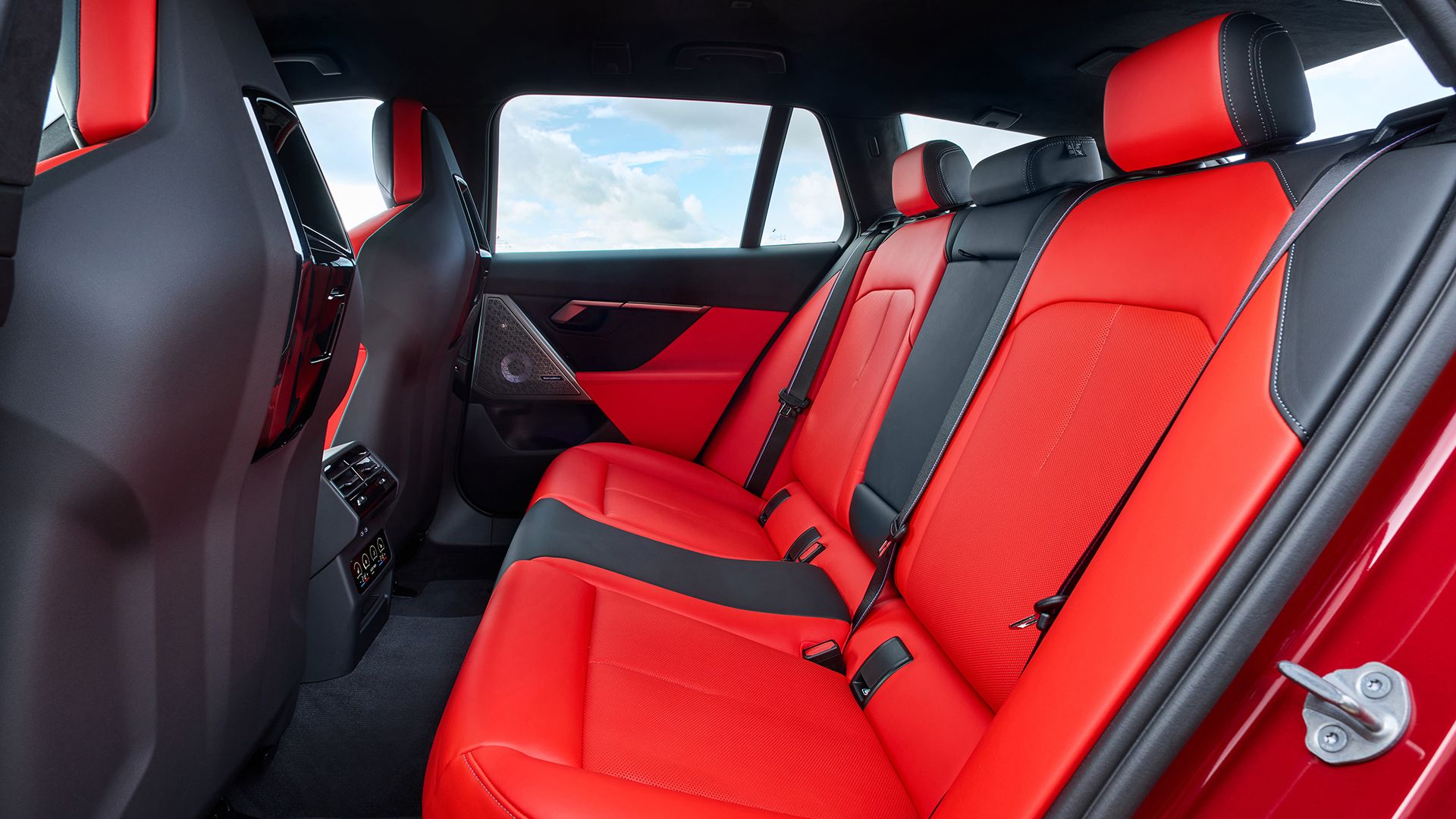 2025 BMW M5 Touring