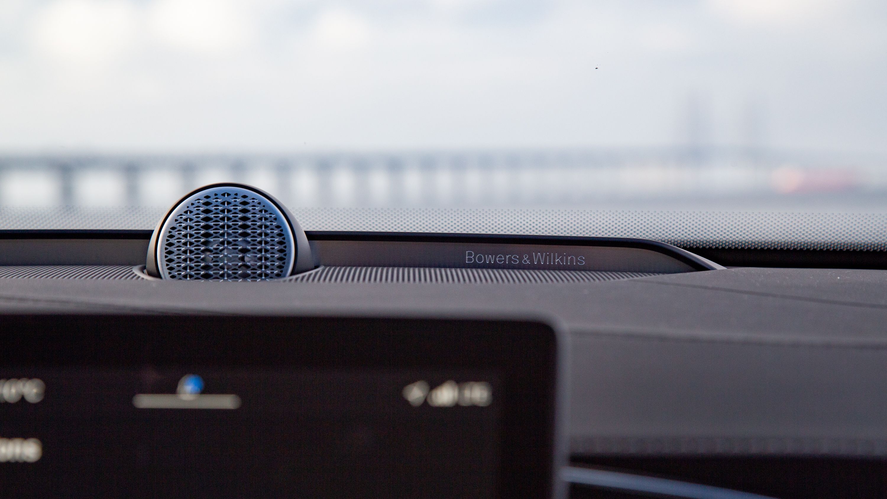 2025 Volvo XC90 Dash Speaker Detail