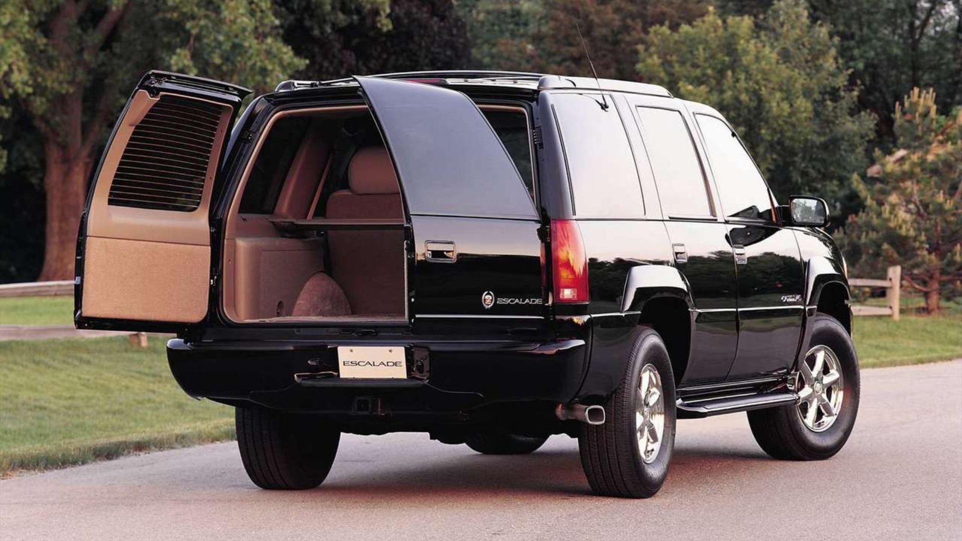 The Cadillac BLS Was The Badge Engineered Saab You Never Knew About