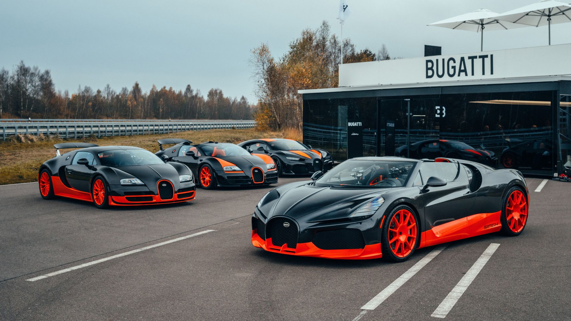 Bugatti W16 Mistral Claims 282 MPH Top Speed Record