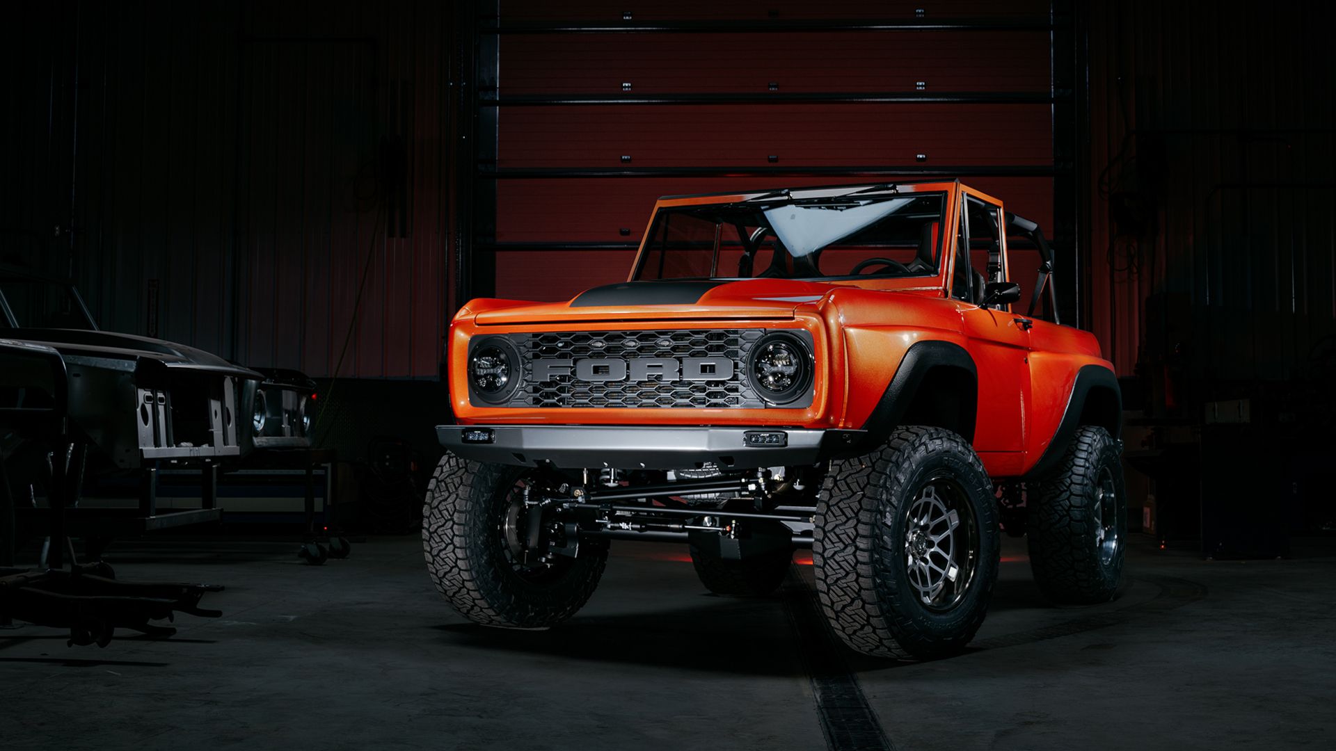 Alchemy Sorcerer Super Bronco Gets Megazilla V8 And Epic All-Steel