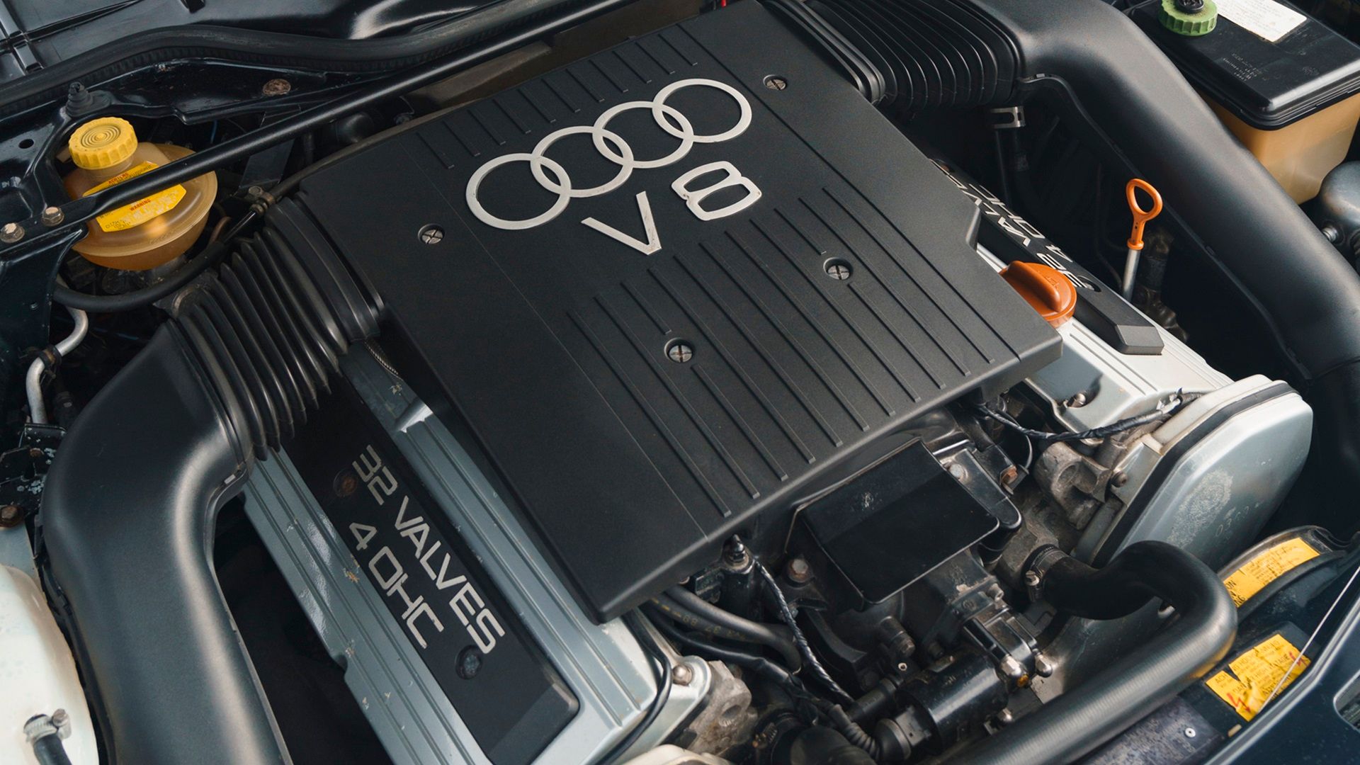 The Cutting-Edge '80s Luxury Car That Stayed In Production For 23 Years