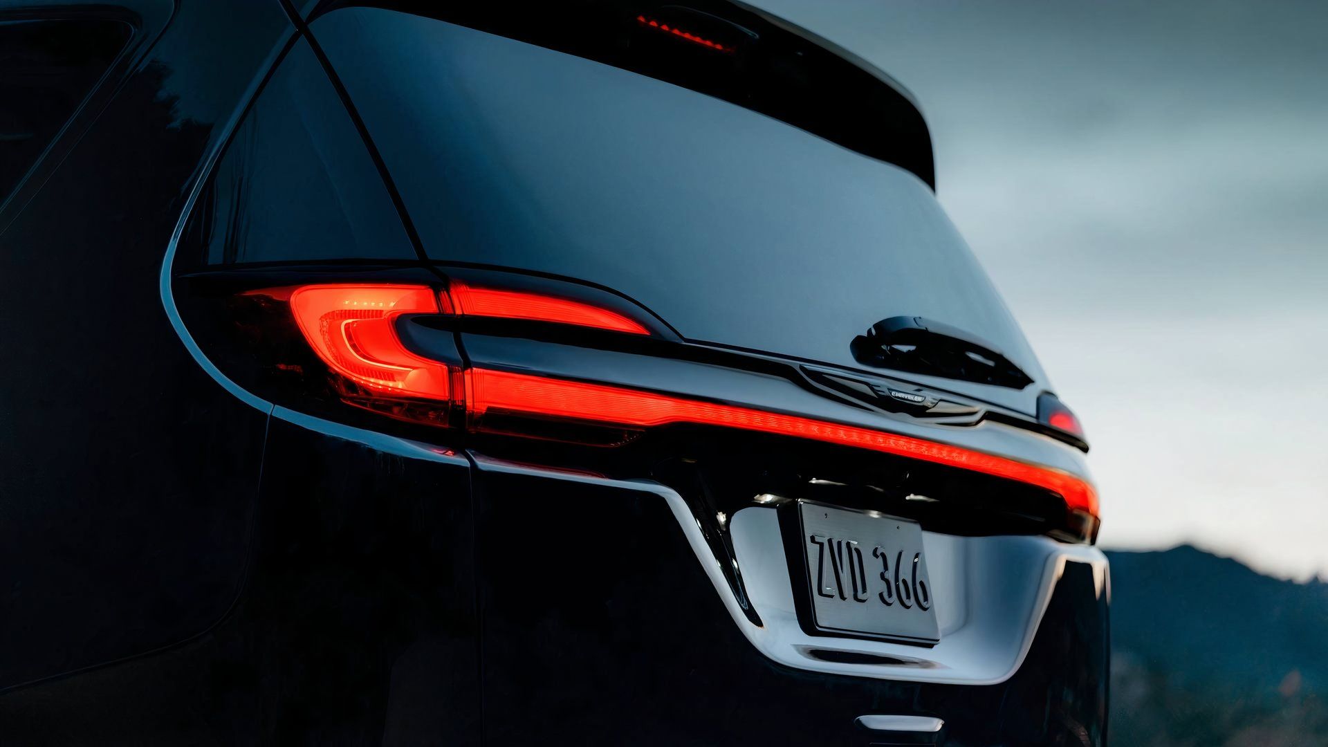 Chrysler Recalls Nearly 200,000 Vehicles For Air Bag Issues