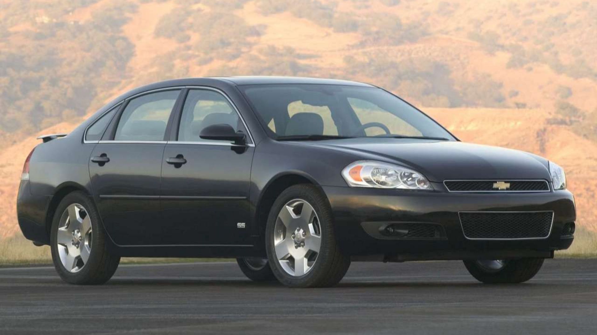 The Last FWD Car With A V8 Engine Is A Bargain 20 Years Later