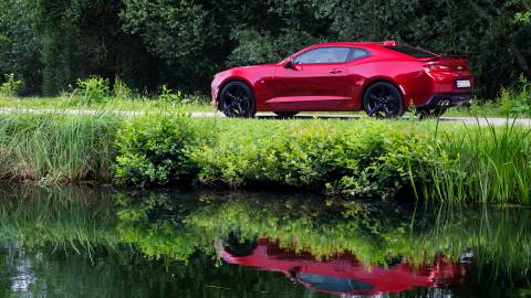 2016 Chevrolet Camaro Coupe Pricing, Photos & Specs
