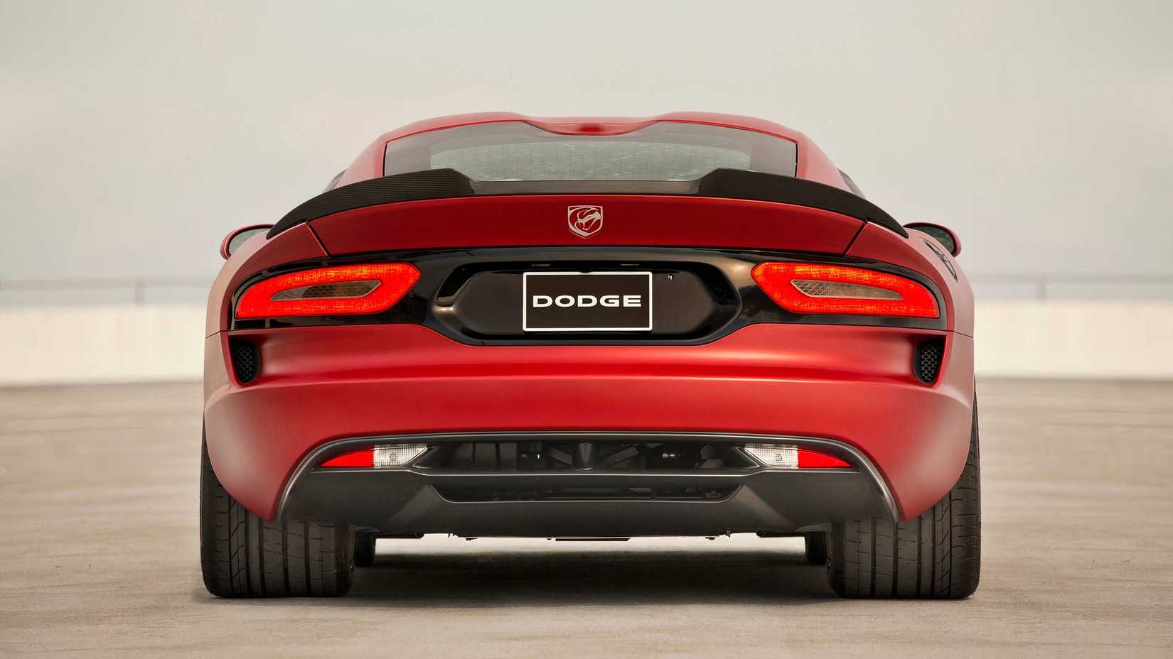 Dodge's Discontinued Viper Was America's Final Manual-Only Supercar
