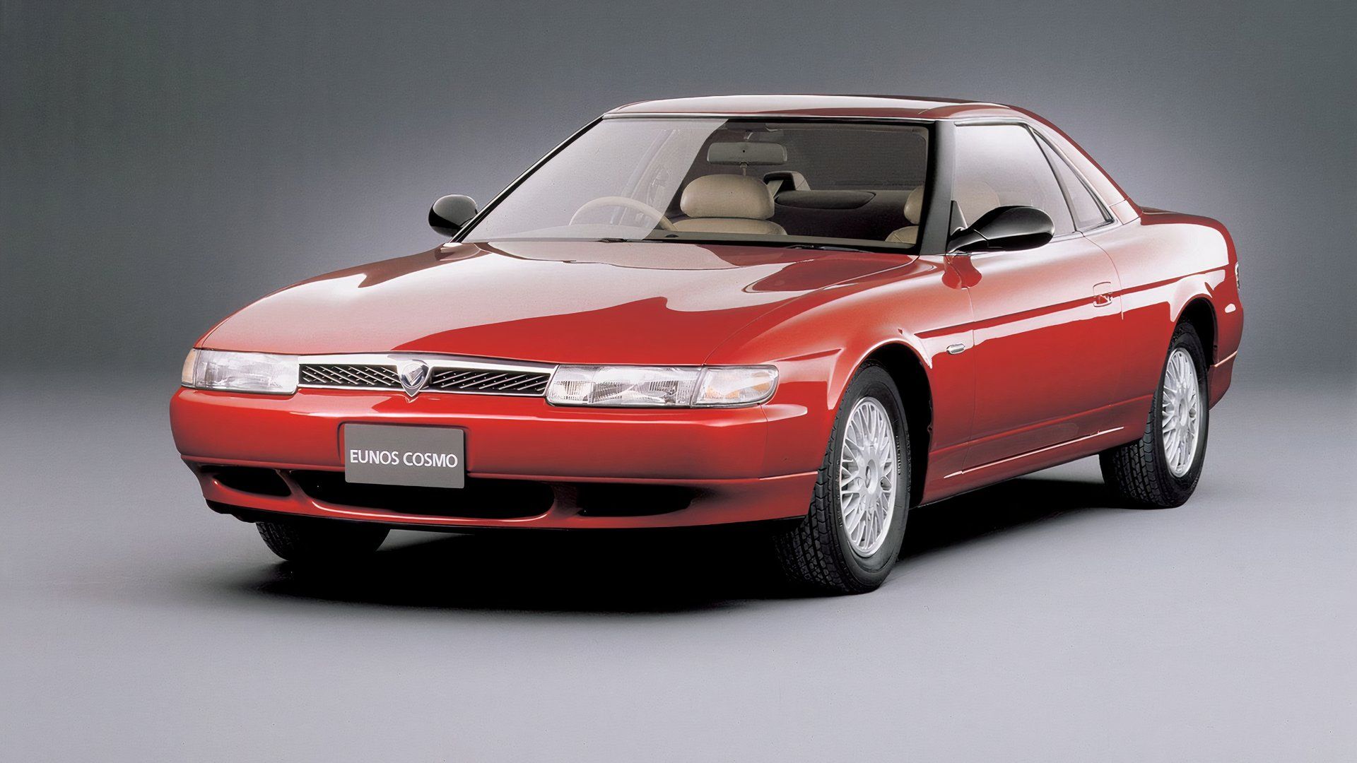 Ta Mazda z silnikiem trzywirnikowym odpowiada za funkcję obecną w niemal każdym nowym samochodzie