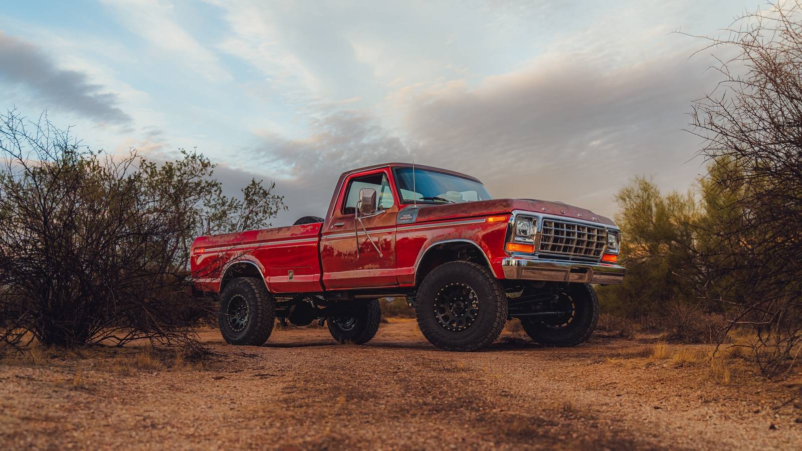 Fabulous Ford F-250 Retro-Mod Proves Rust Is Cooler Than Carbon Fiber