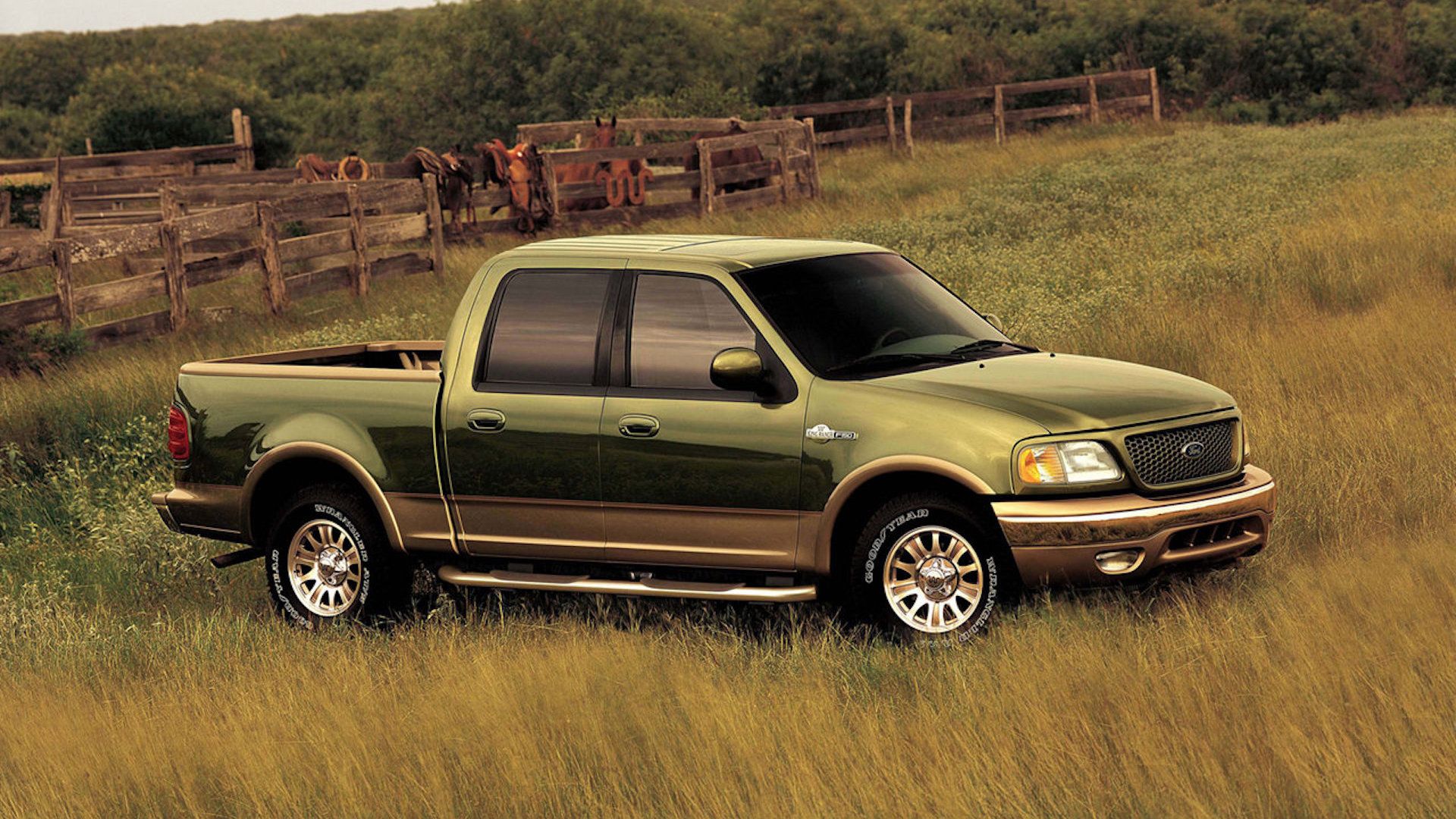 The 4.6-Liter Modular V8 Was Ford's Unsung Hero (And Still Is)
