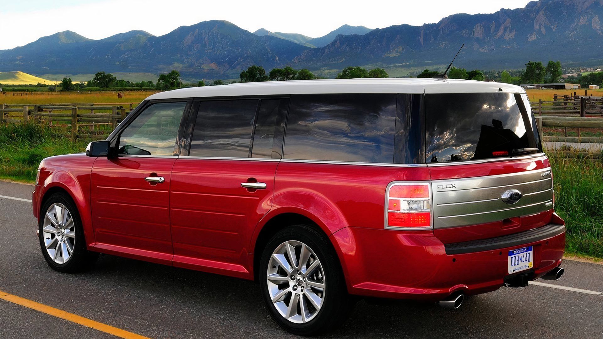 2011 Ford Flex Exterior Photos