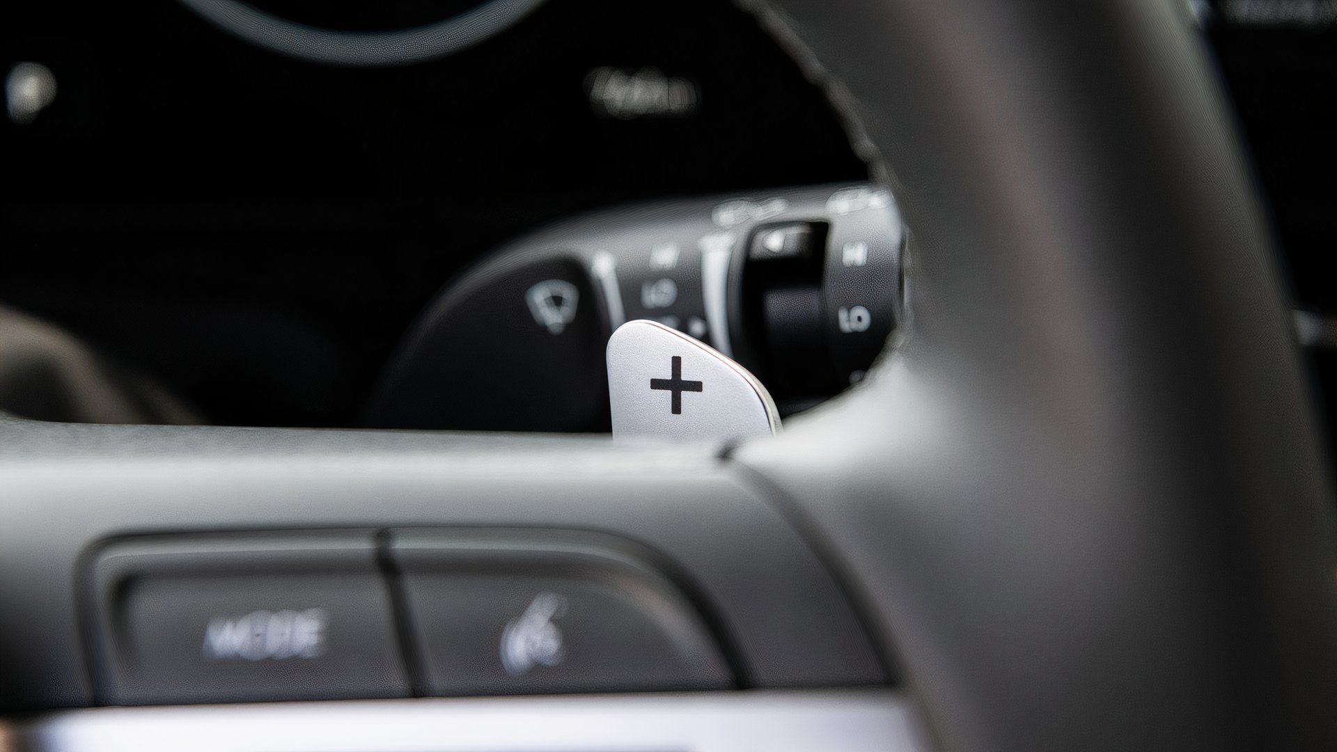 2024 Hyundai Kona interior