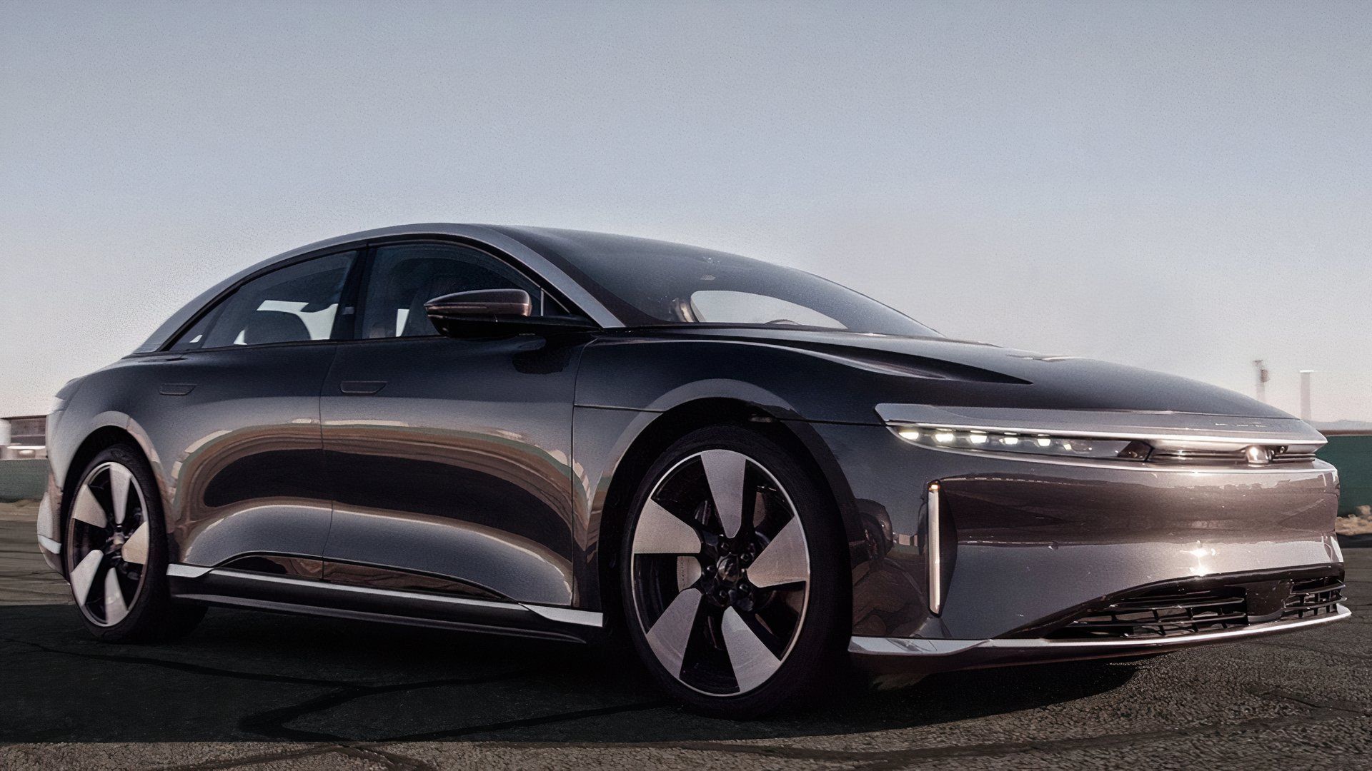 Lucid Air Grand Touring 