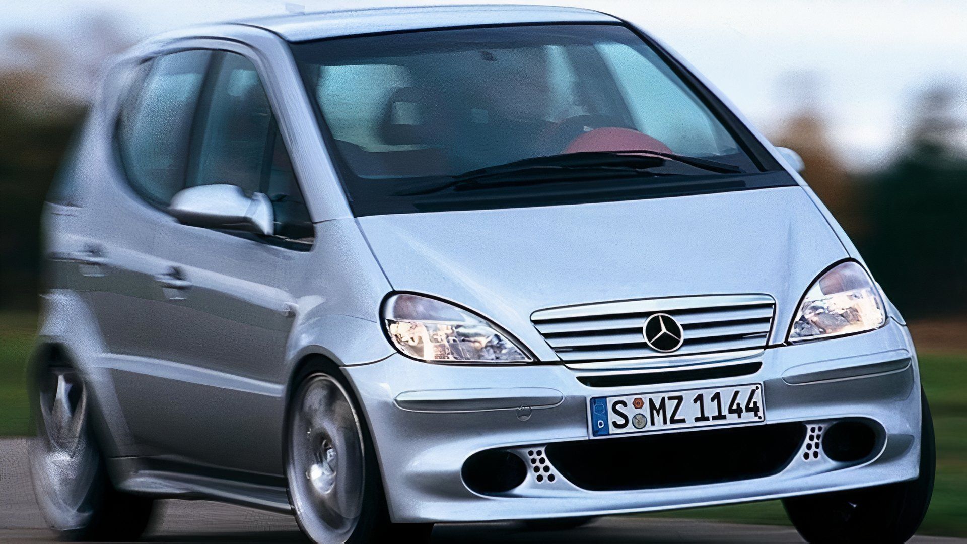 Mercedes' Bizarre Twin-Engine Hatch Was Owned By An F1 World Champion