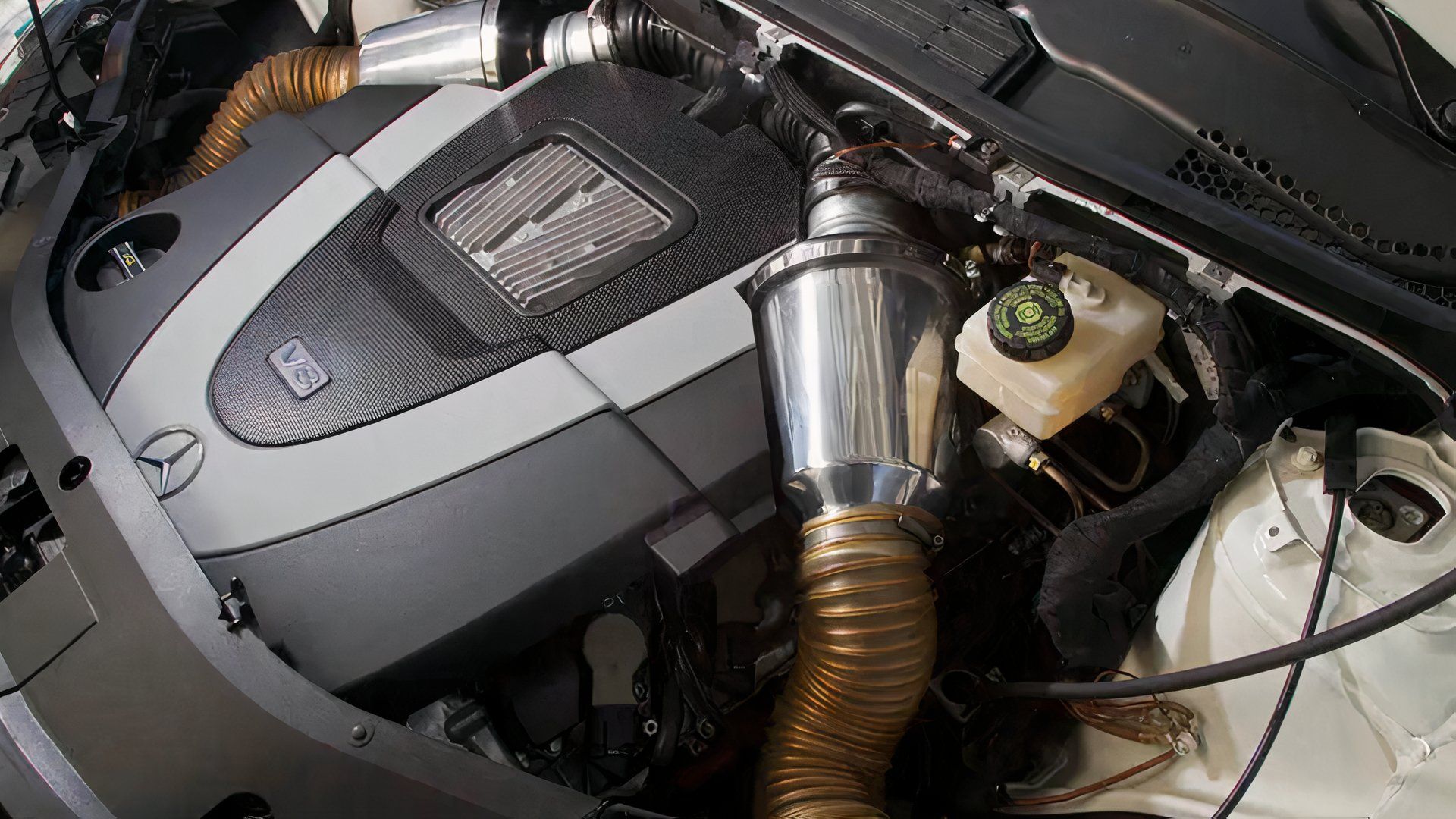 10 Times Ordinary Cars Were Equipped With Extraordinary Engines