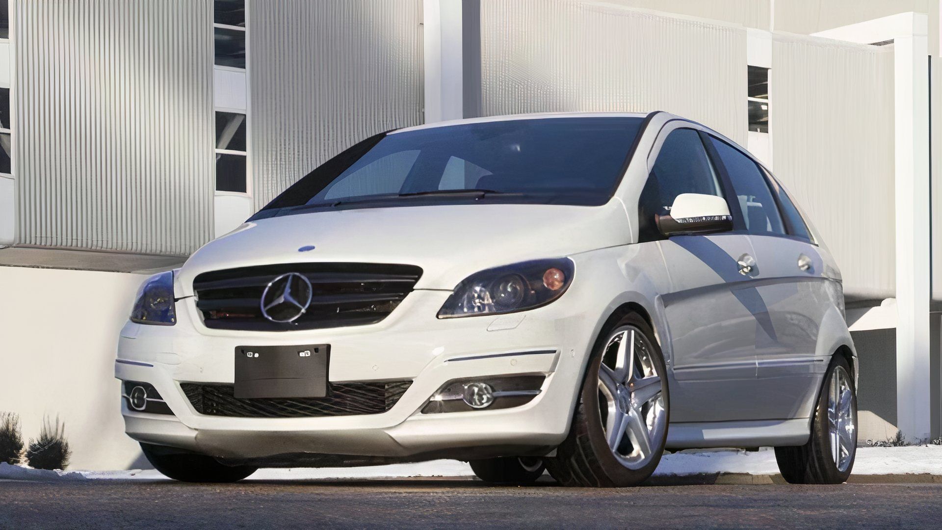 10 Times Ordinary Cars Were Equipped With Extraordinary Engines