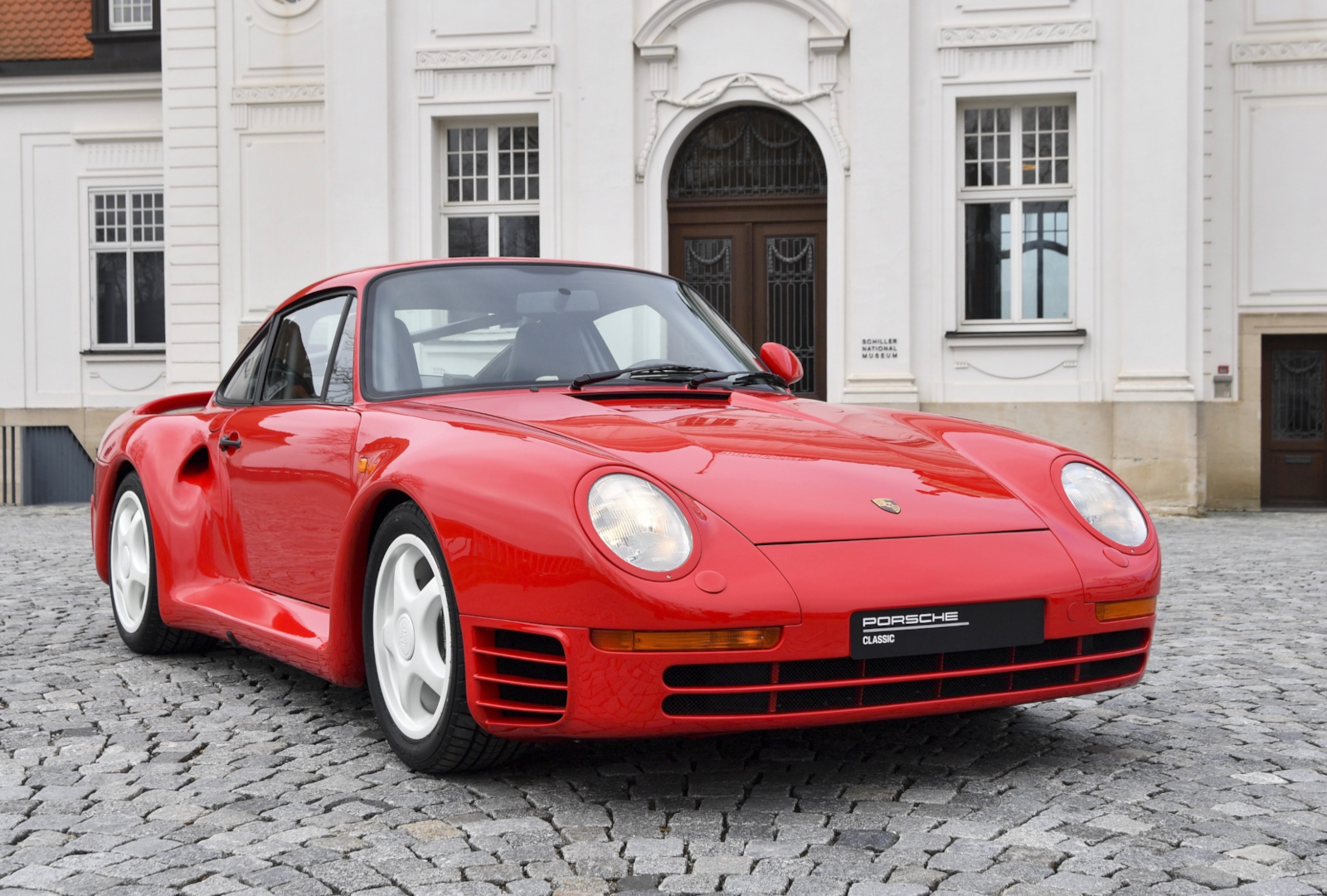 ピットギア  ポルシェ959 Nine facts you may not have known about the Porsche 959 | PCA Tech