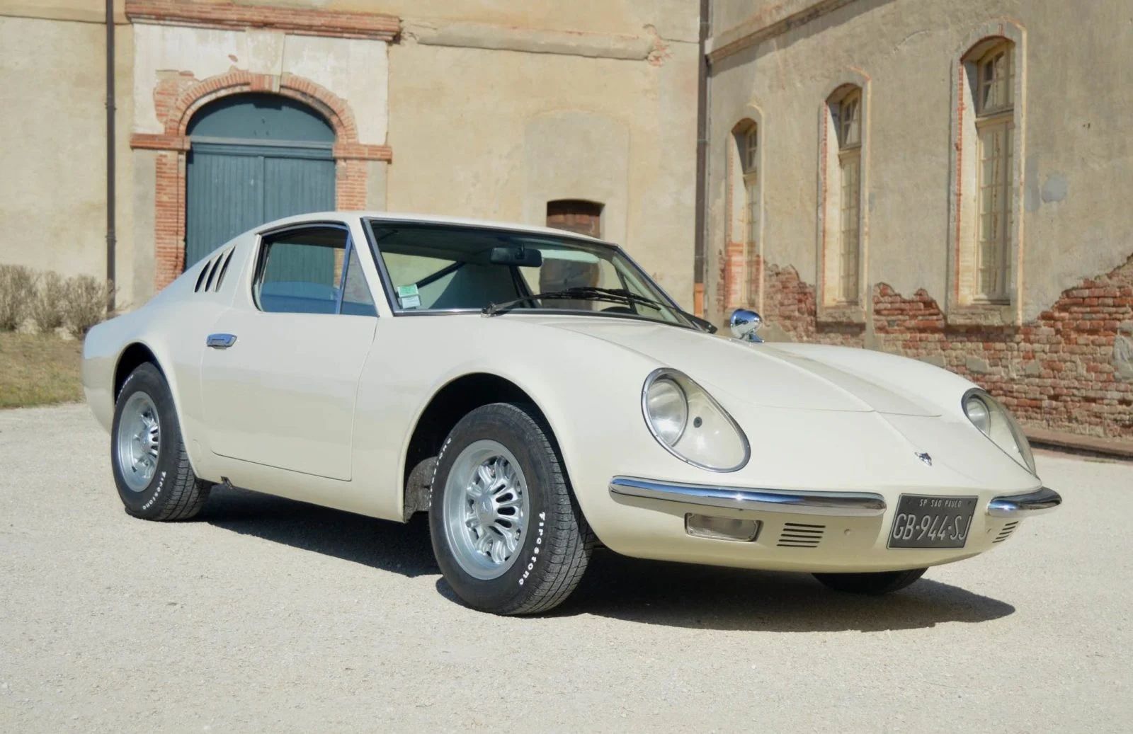 The 65-HP Volkswagen Sports Car Is An Unlikely Brazilian Gem
