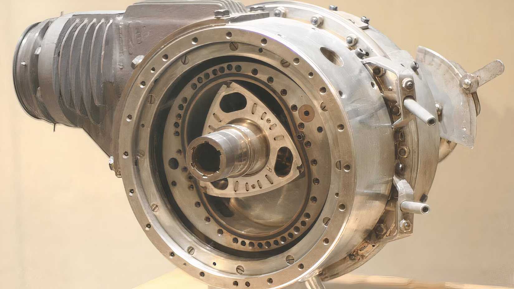 D Rotor Engine The Rotary Engine Could Be Returning, But Not Thanks To Mazda