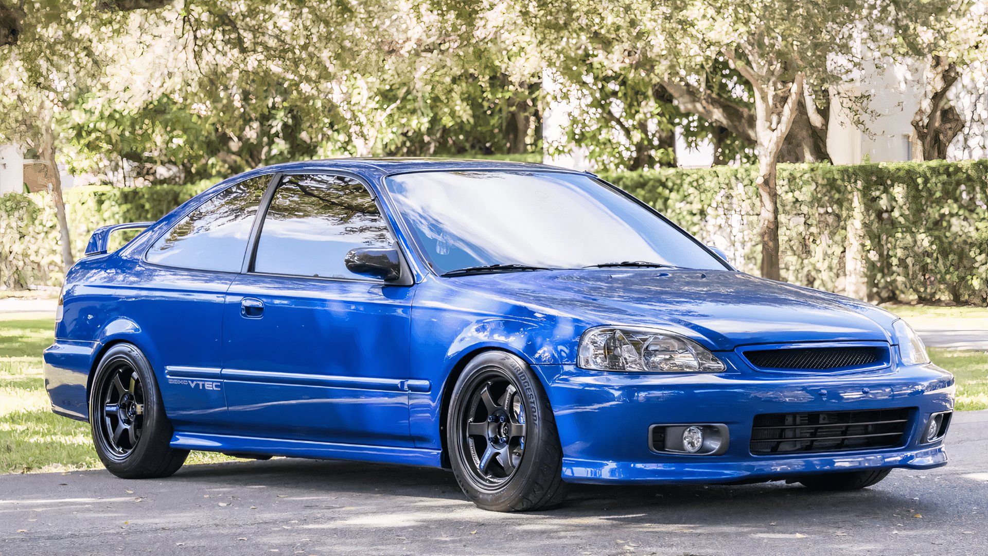 Modified 2000 Honda Civic coupe front 1/4