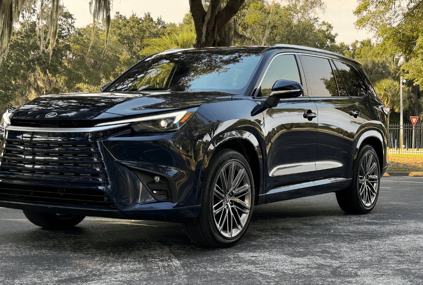 Every Lexus Hybrid SUV Ranked By Efficiency