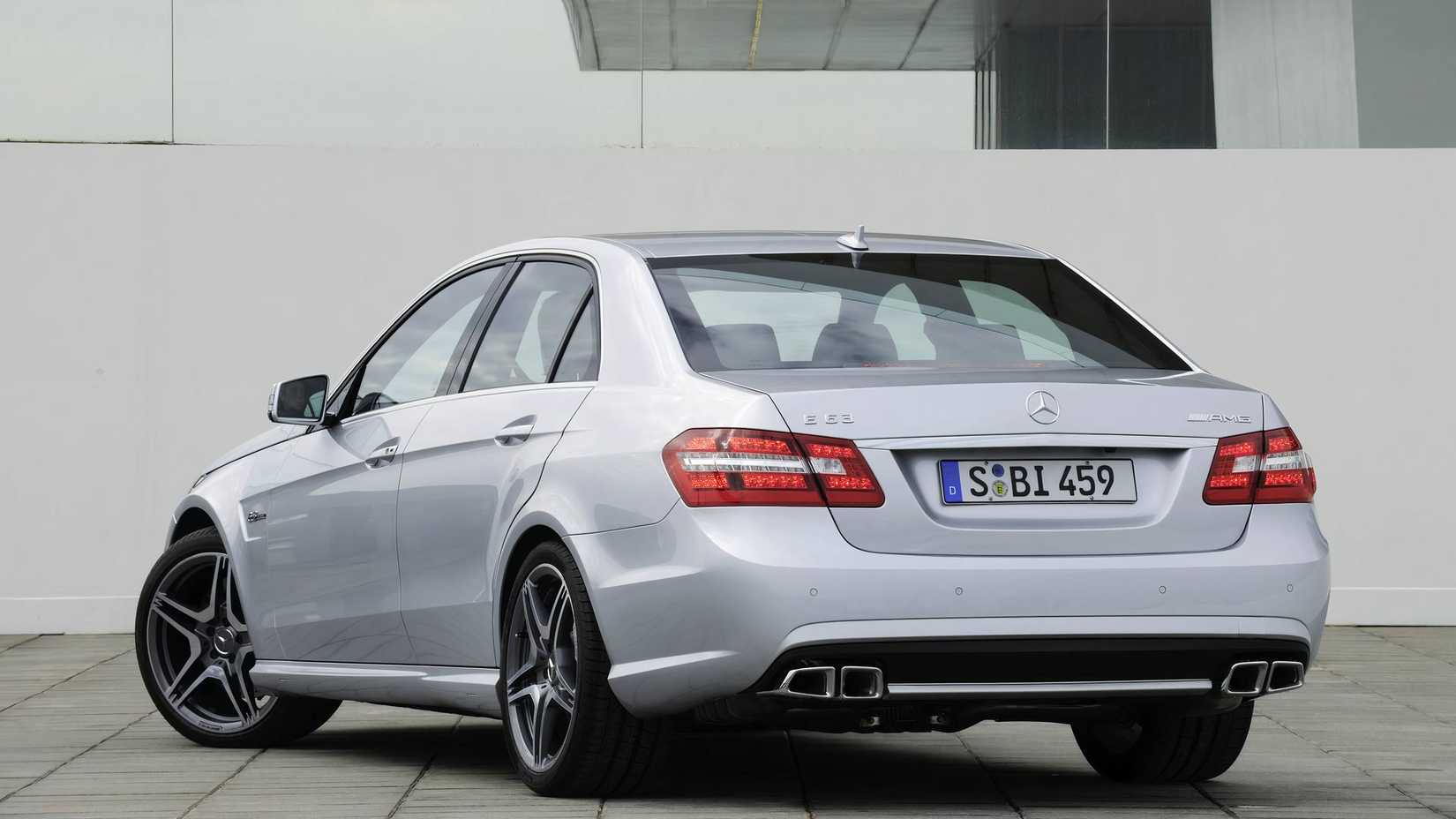 The Final NA V8 Mercedes-AMG E63 Is Still Affordable, But It Will ...