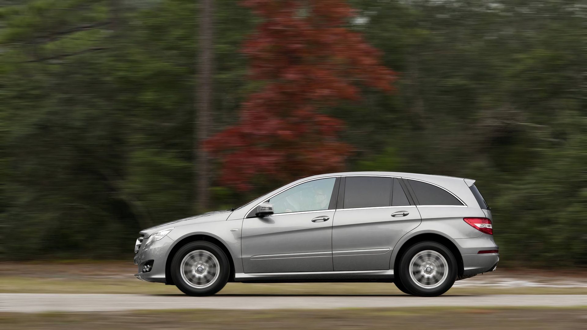 2011 Mercedes-Benz R-Class Exterior Photos