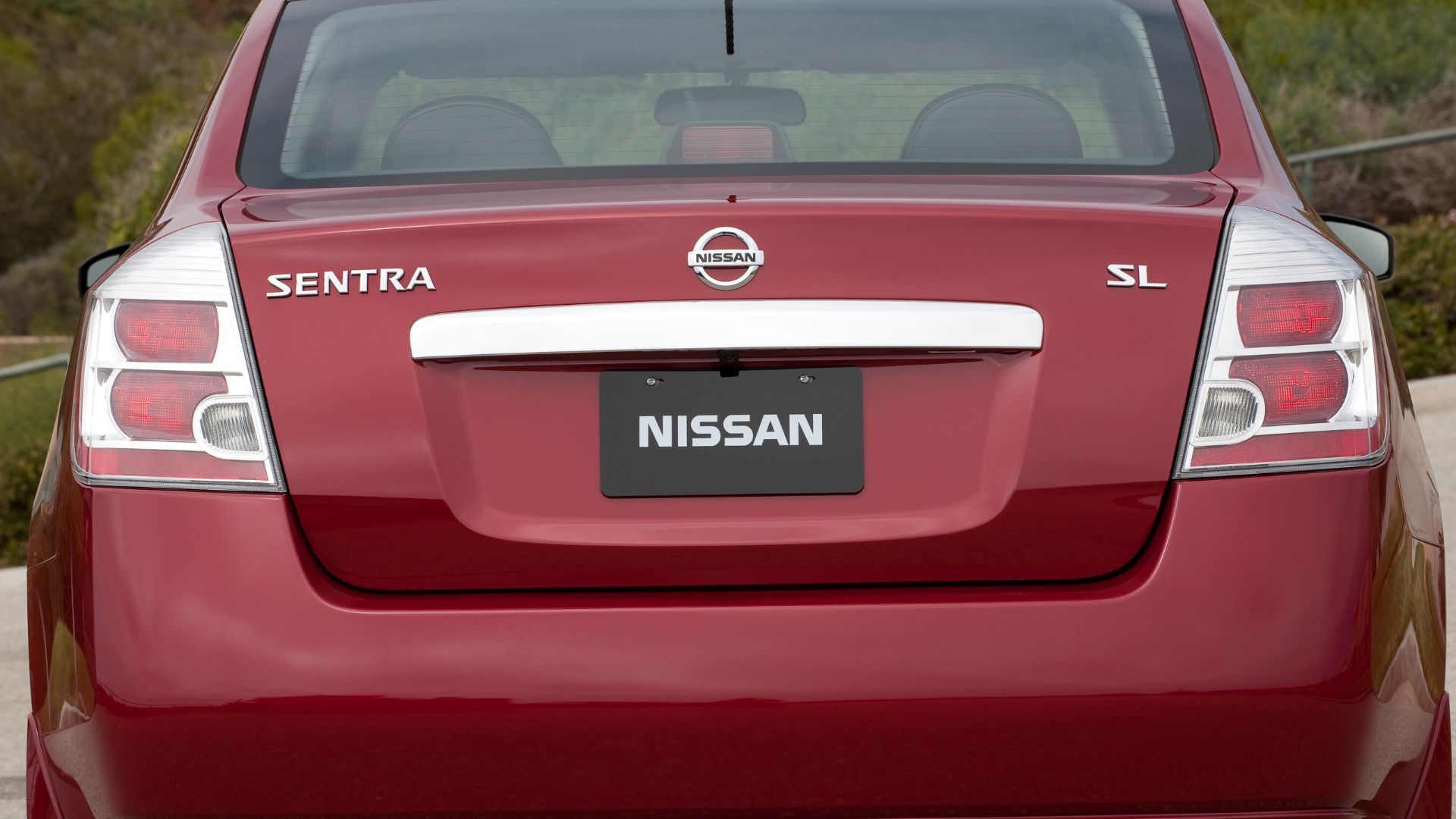 2011 Nissan Sentra Exterior Photos