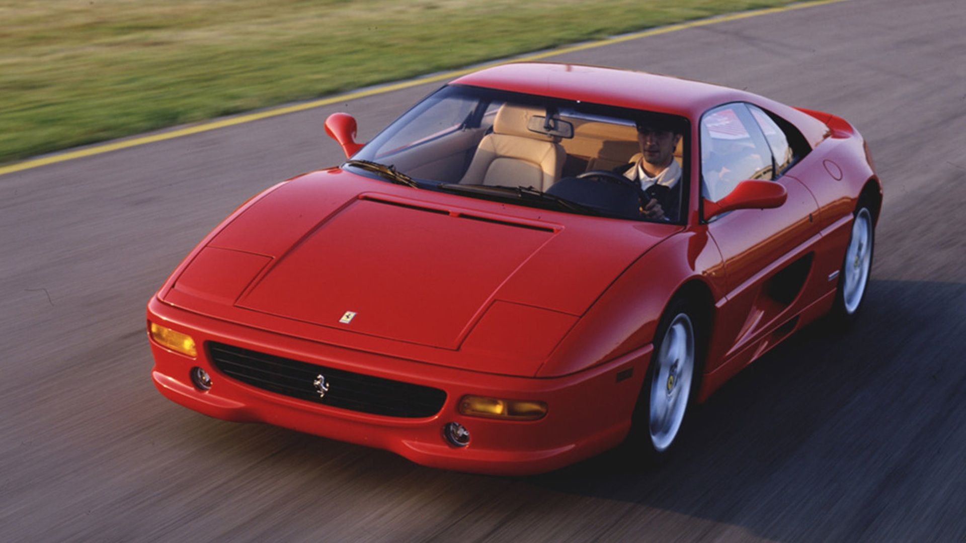 This 1990s Ferrari Was The First Car To Have A Flappy Paddle Gearbox