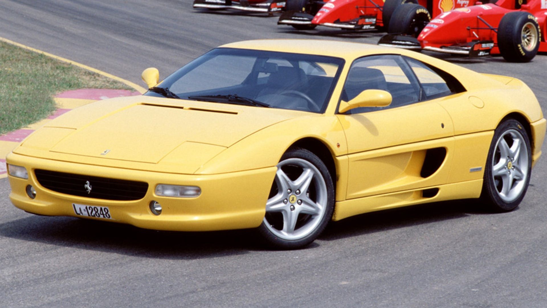 This 1990s Ferrari Was The First Car To Have A Flappy Paddle Gearbox