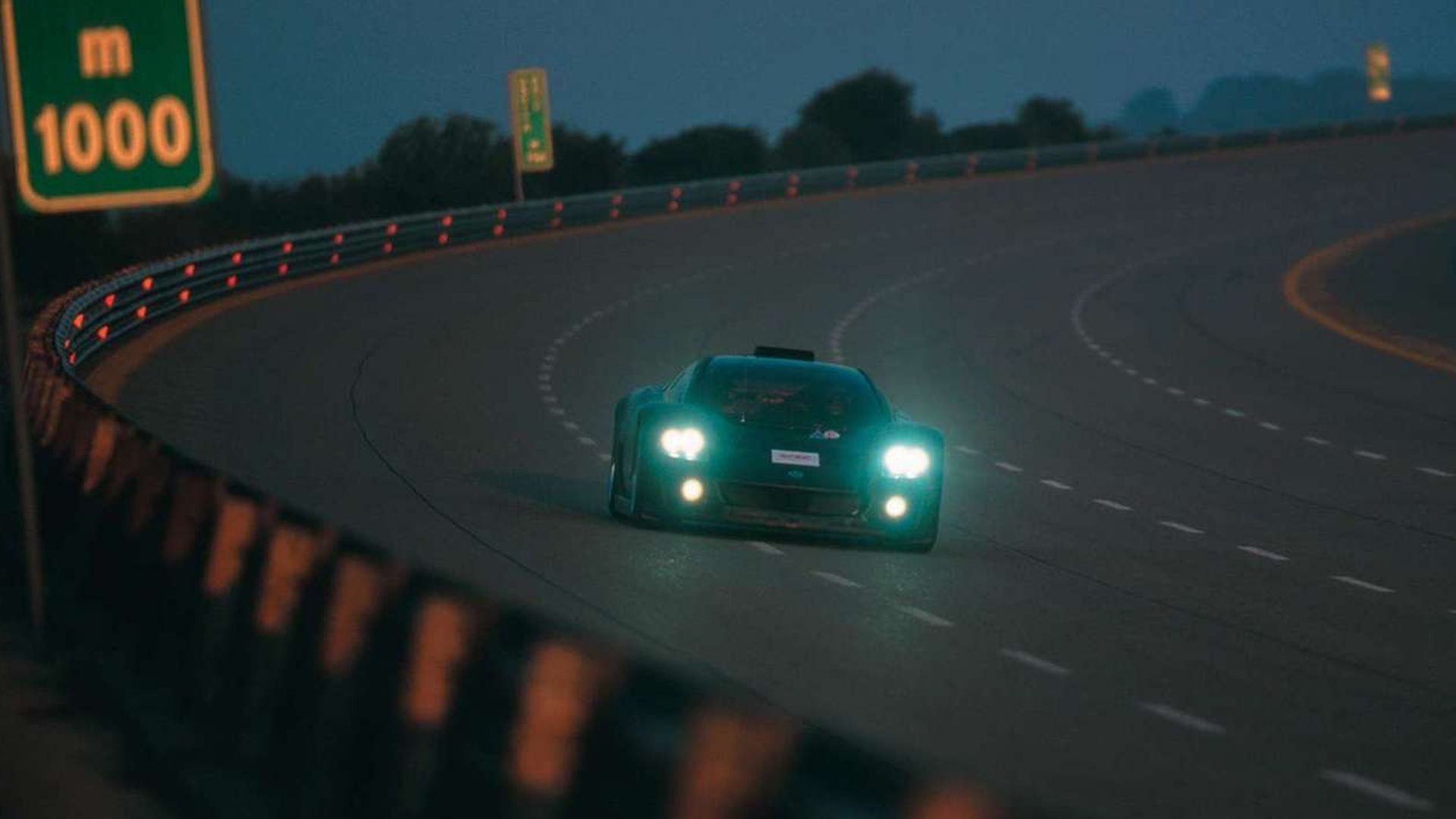 2001 VW W12 Coupe lapping on Nardo