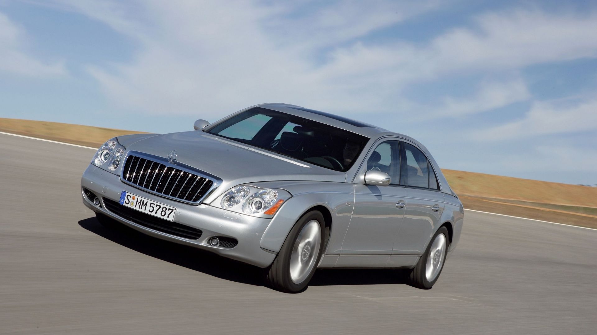 2009 Maybach 57 Pricing, Photos & Specs
