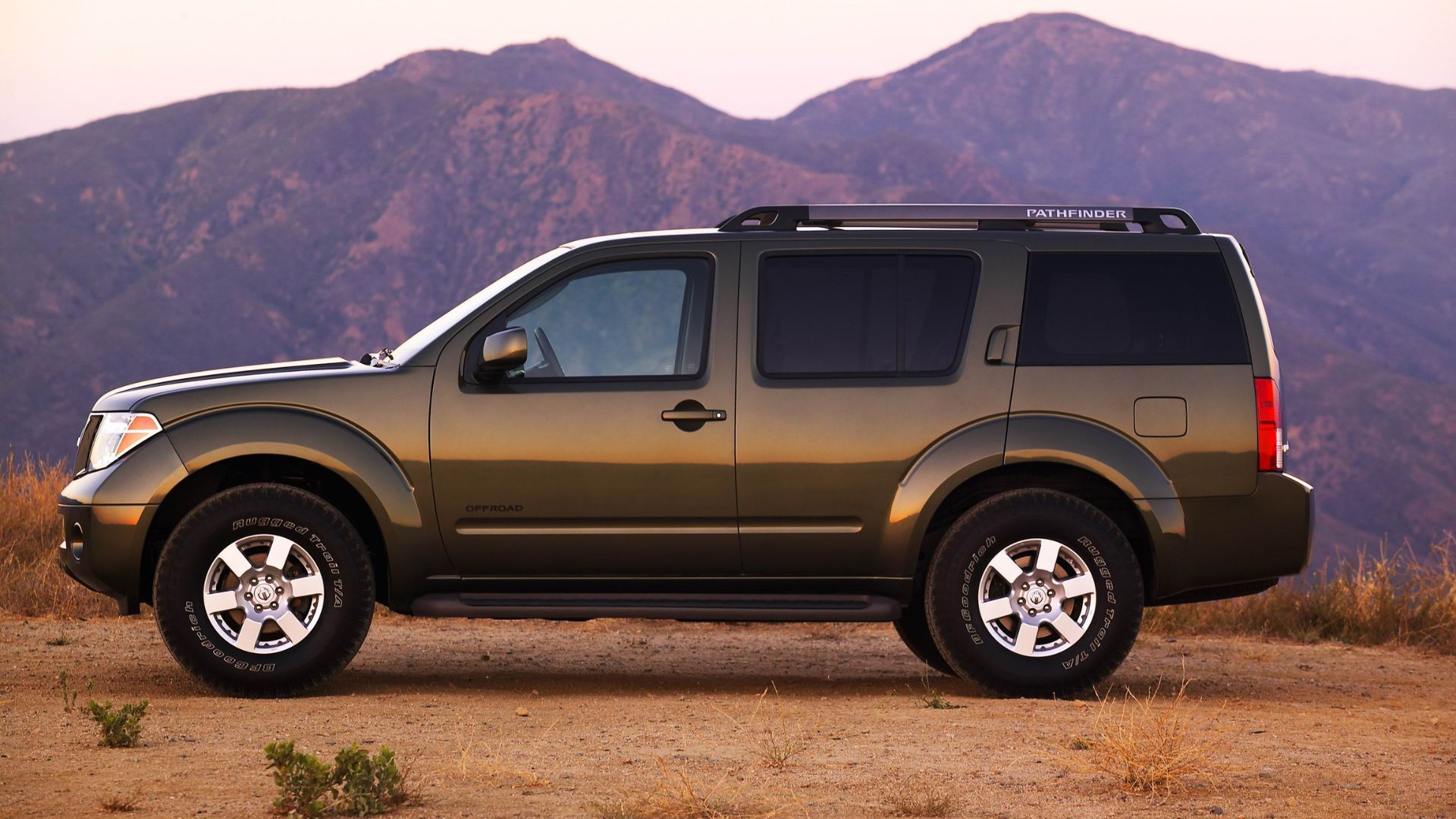2008 Nissan Pathfinder Pricing, Photos & Specs
